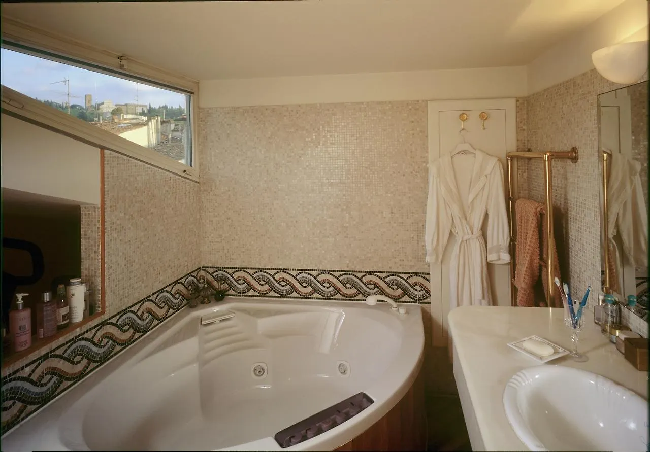 Acacia Firenze - Pandora Apartment Italy